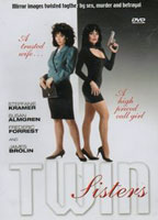 Twin Sisters (1992) Cenas de Nudez