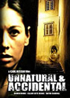 Unnatural and Accidental (2006) Cenas de Nudez