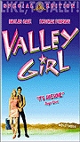 Valley Girl cenas de nudez