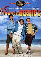 Weekend at Bernie's (1989) Cenas de Nudez