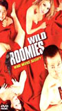 Wild Roomies (2004) Cenas de Nudez