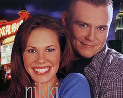 Nikki (2000-2002) Cenas de Nudez