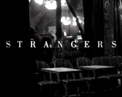Strangers (1996) Cenas de Nudez
