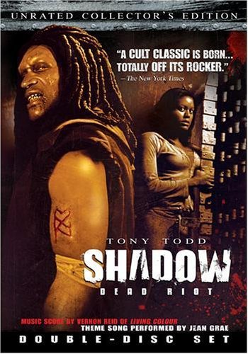 Shadow: Dead Riot 2006 filme cenas de nudez
