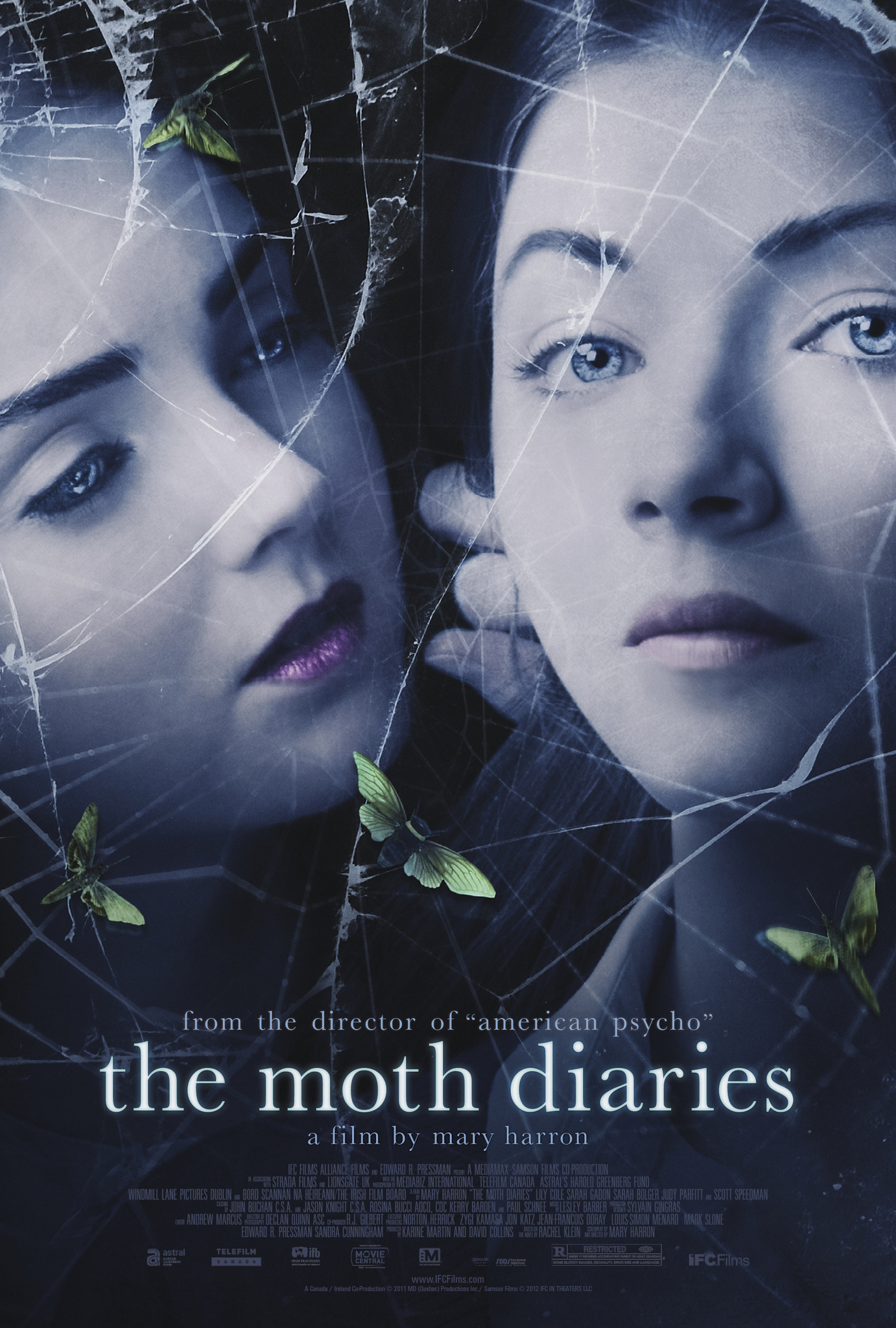 The Moth Diaries (2011) Cenas de Nudez
