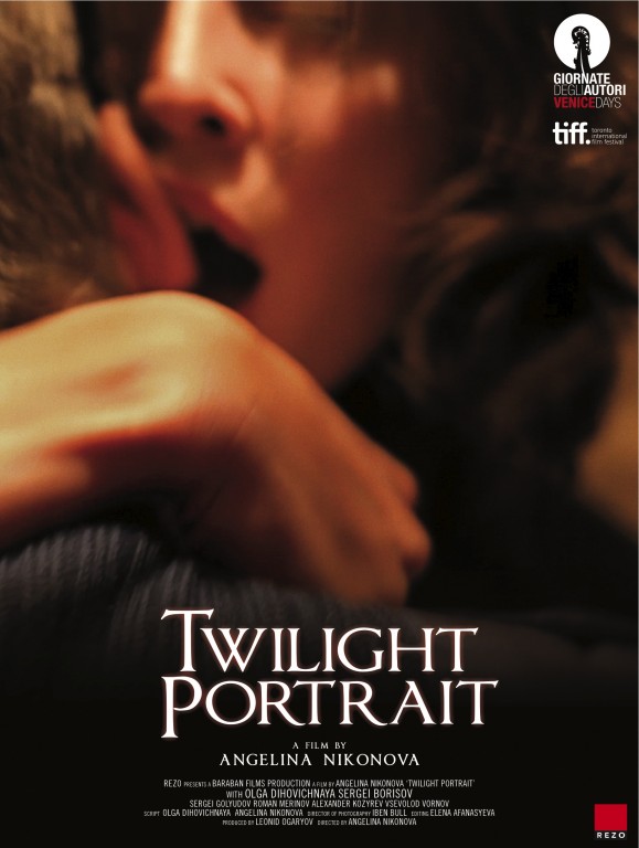 Twilight Portrait cenas de nudez