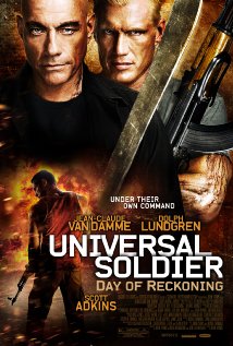 Universal Soldier: Day of Reckoning (2012) Cenas de Nudez